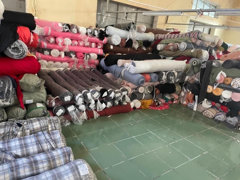 thu mua vải phế liệu