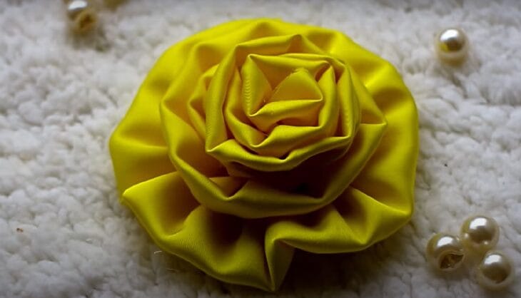 cách làm hoa bằng vải voan