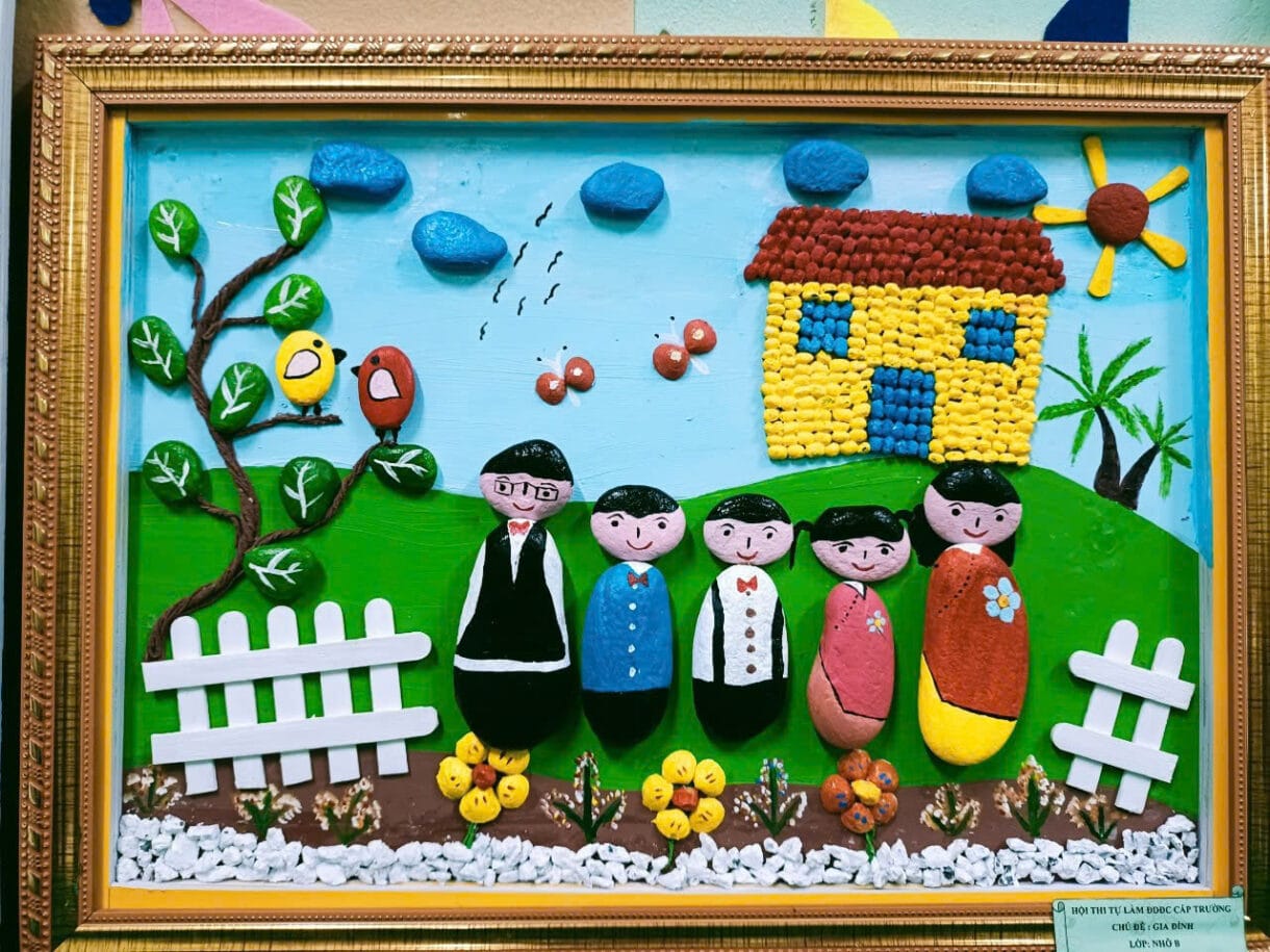 làm tranh từ phế liệu