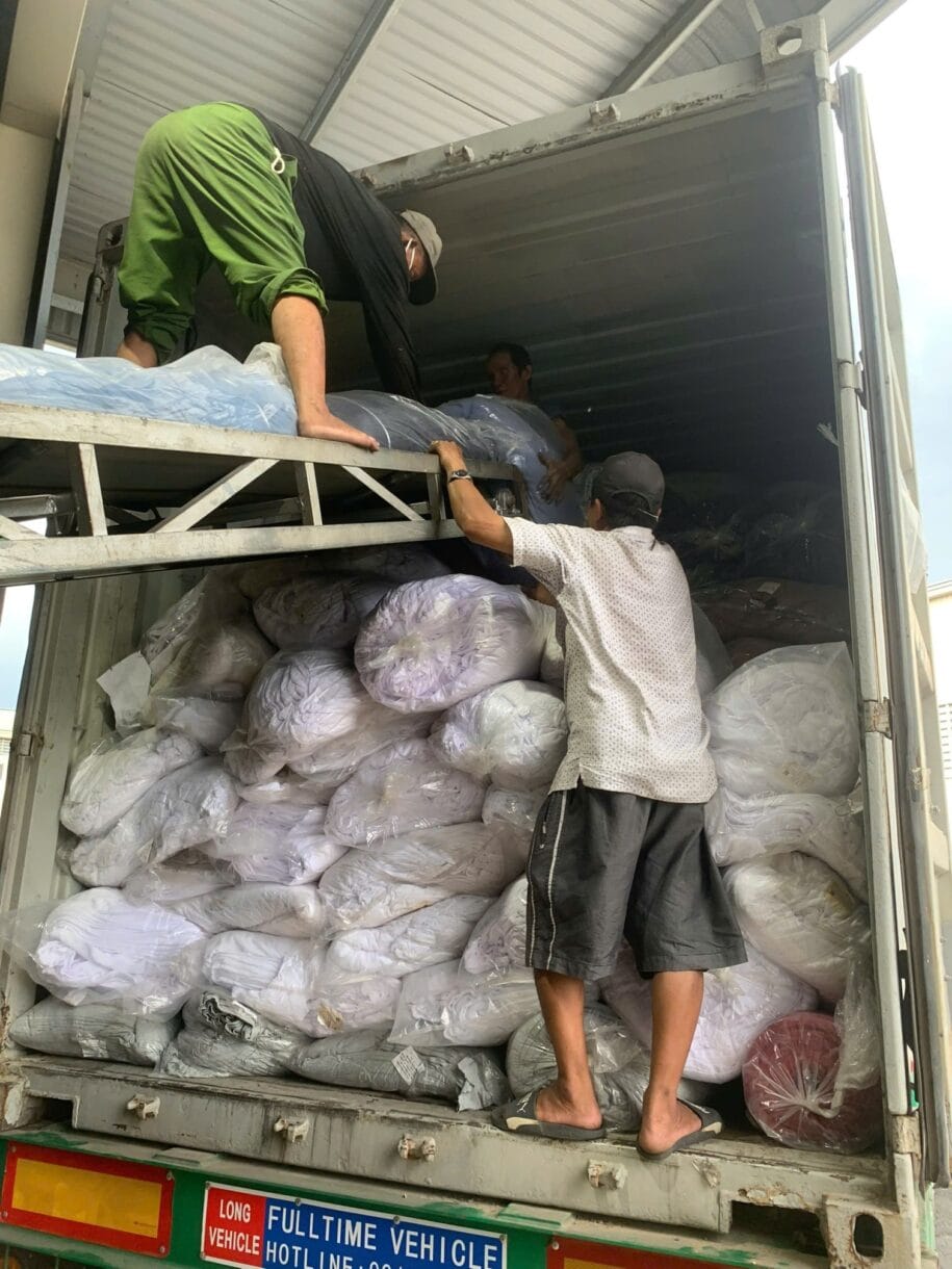 Thu mua vải vụn